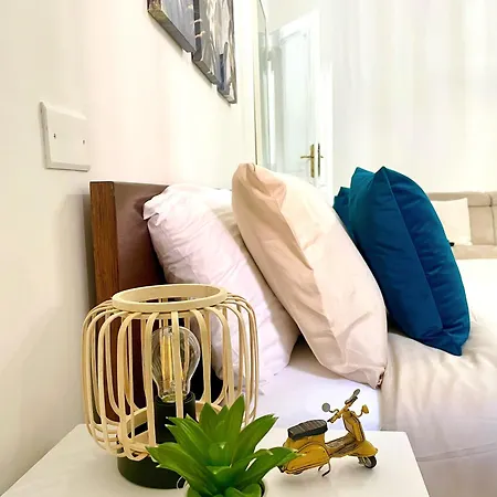 Cozy Hideaway In Trastevere Apartament *